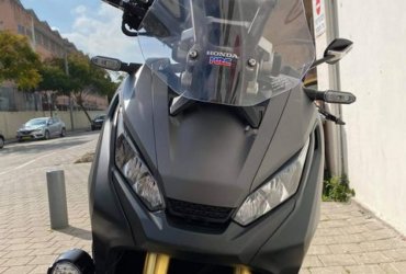 הונדה x-adv 750